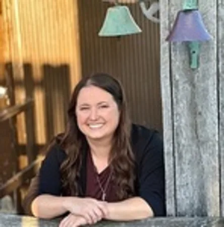 Katelyn Warren, Realtor